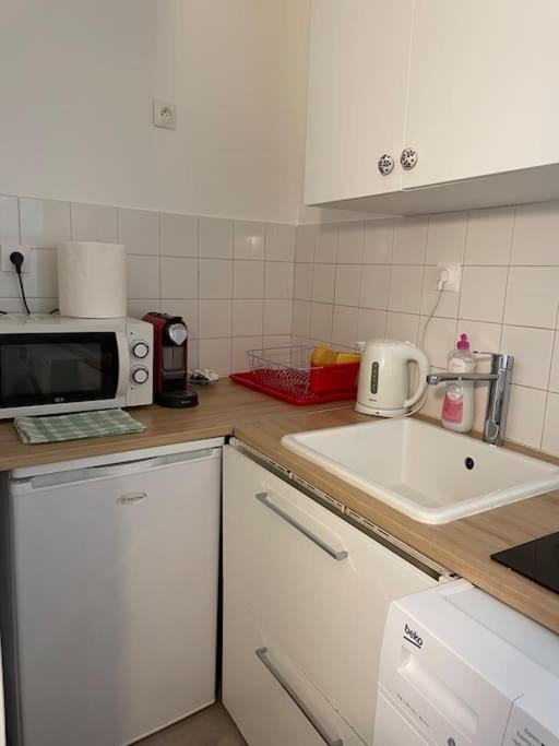 Alesia-Paris Apartment ภายนอก รูปภาพ
